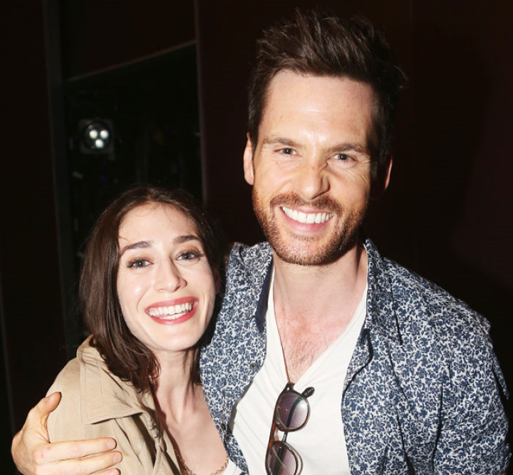 Tom Riley Lizzy Caplan