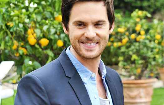 Tom Riley