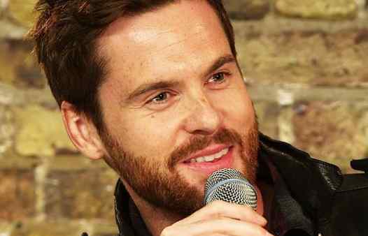 Tom Riley