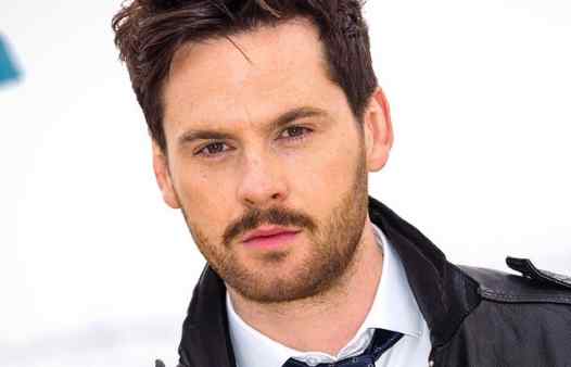 Tom Riley