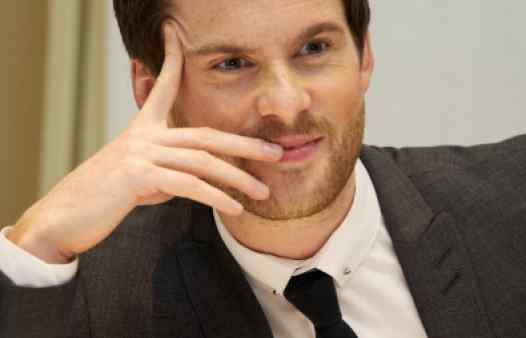 Tom Riley